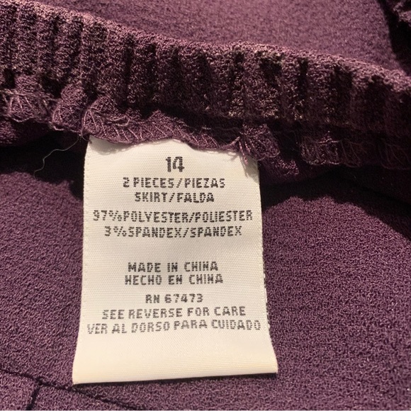 Danny & Nicole Dark Purple Skirt Suit Size 14 - Picture 11 of 16